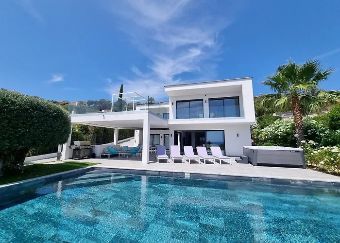 Cap Malouins Villa